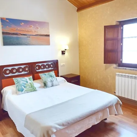 아파트 Mit Aussicht In Navalin - By Interhome