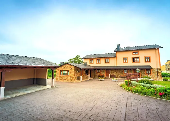 Mit Aussicht In Navalin - By Interhome